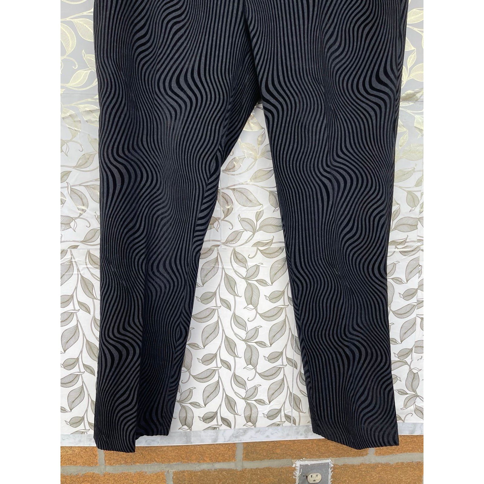 Twisted Tailor Torrance Black Velvet Swirl Dress Pants Size 38 — image 3 of 8